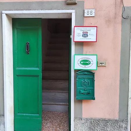 Cinque Terre Route 66 カッローダノ・インフェリオーレ